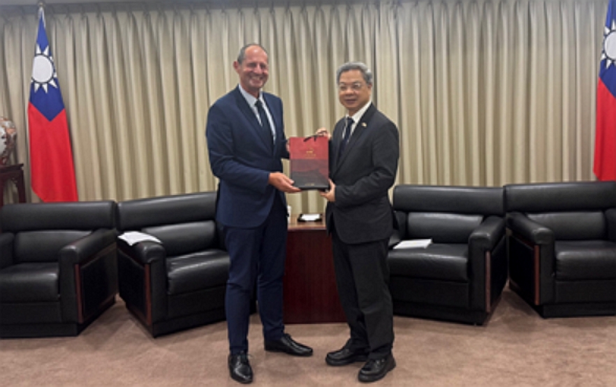 Minister Kung Marks First Month in Office — Strengthening Taiwan’s Global Economic Partnerships