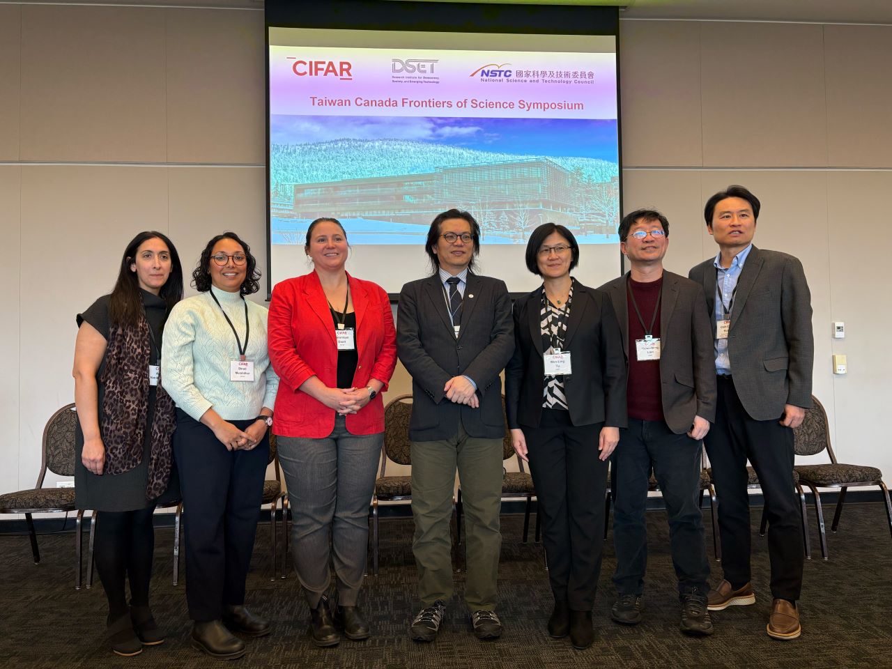 臺加攜手舉辦「下世代前沿科學論壇」 強化科研交流與合作