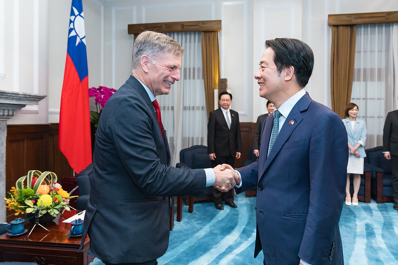 President Lai meets Wyoming Governor Mark Gordon
