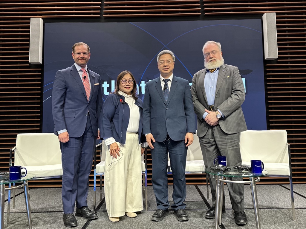 Minister of Economic Affairs Ming-Hsin Kung Elaborates on Taiwan's Critical Role in Global Supply Chains